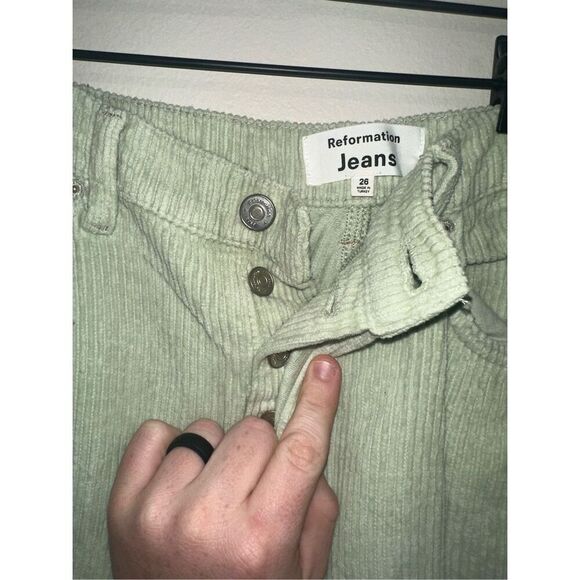 Reformation Pants Womens Size 26 Mint Green Rowan High Rise Relaxed Corduroy - Picture 5 of 5
